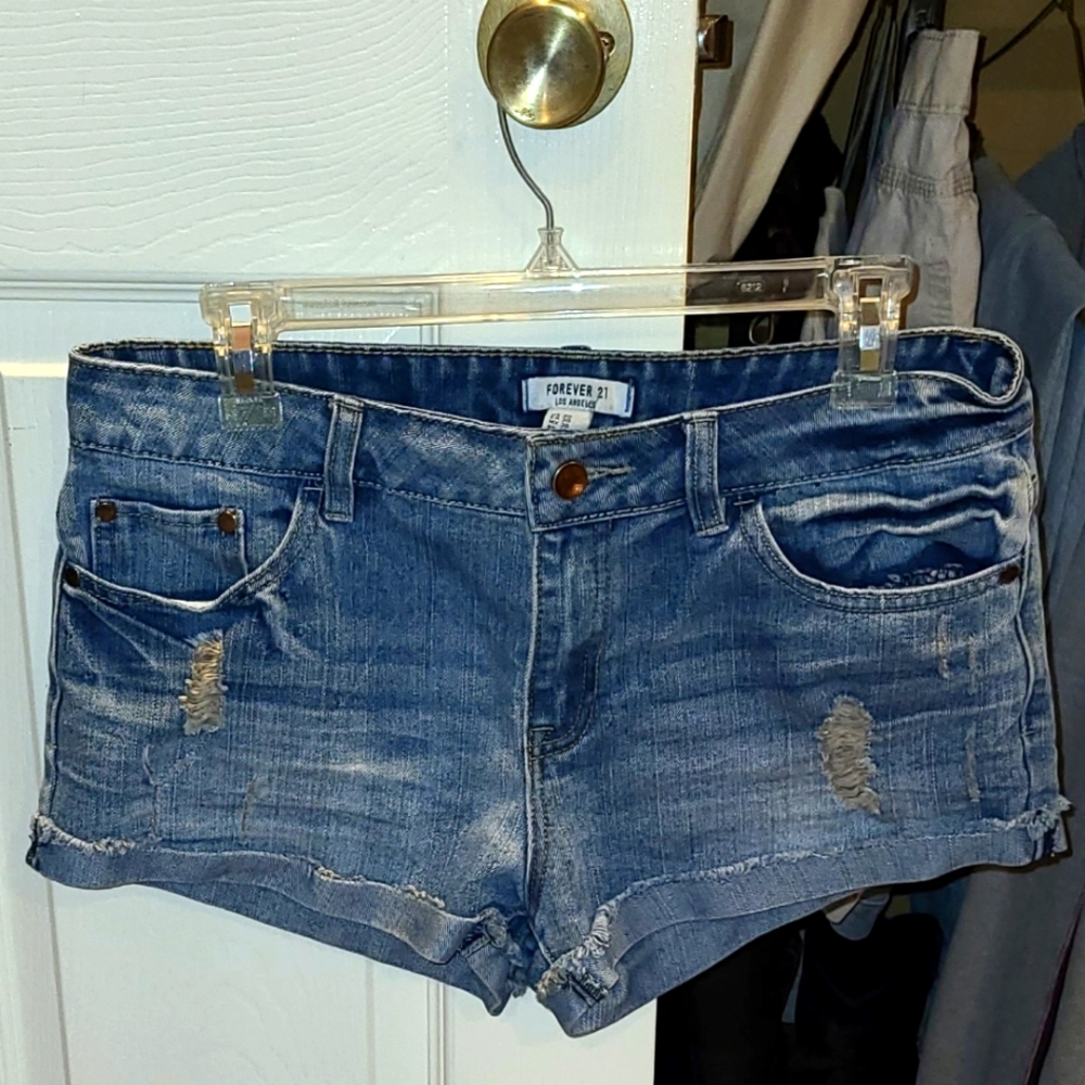 Forever 21 Denim Shorts. Size 30